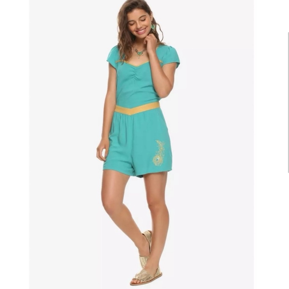 🐅DISNEY Jasmine Her Universe Costume Romper M - Picture 3 of 7